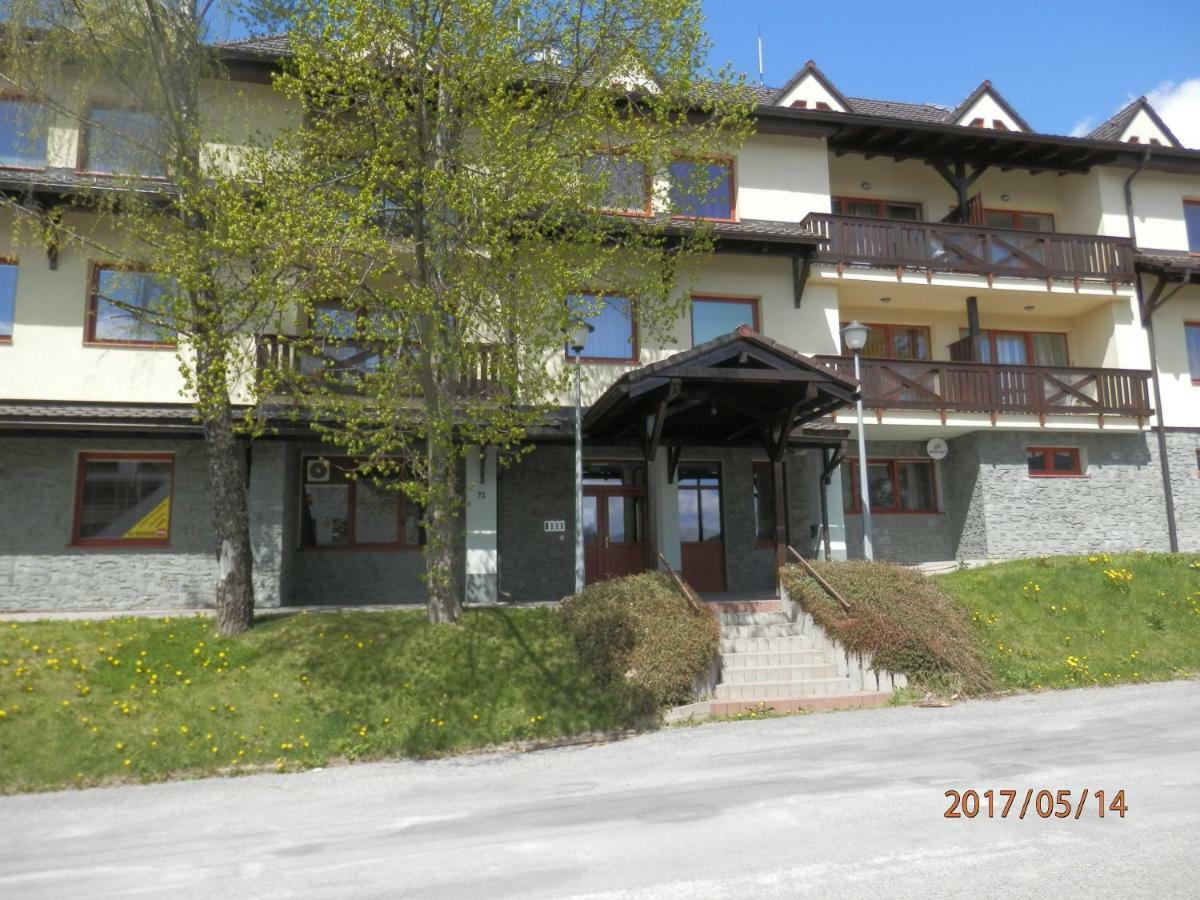 Apartment Peter Donovaly Exterior photo